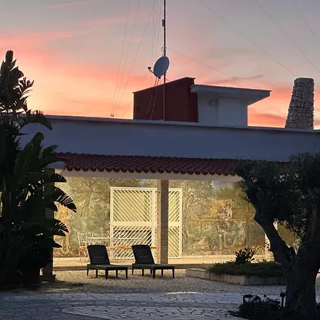 Vakantiehuis Paola By The Sea Cozze